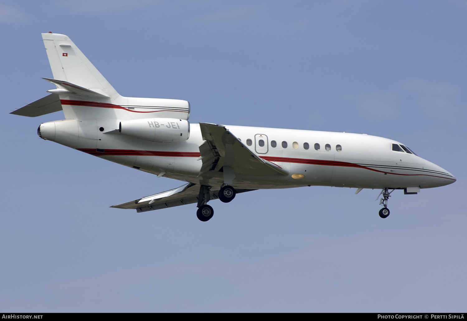 Aircraft Photo of HB-JEI | Dassault Falcon 900 | AirHistory.net #197339