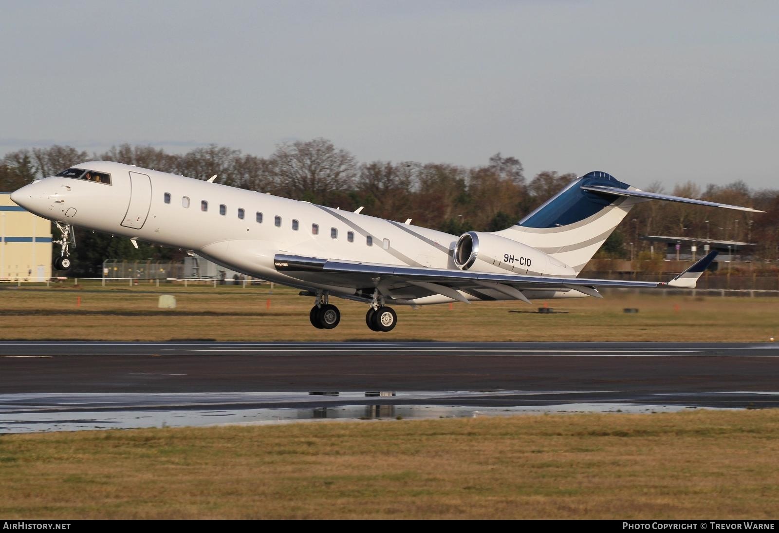 Aircraft Photo of 9H-CIO | Bombardier Global 6000 (BD-700-1A10) | AirHistory.net #197373