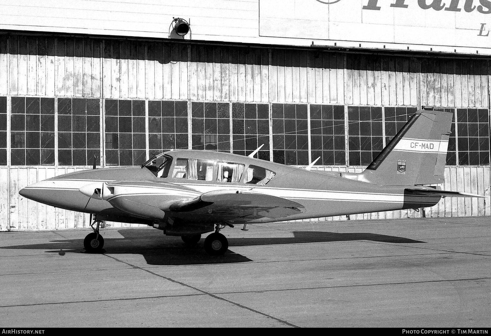 Aircraft Photo of CF-MAD | Piper PA-23-250 Aztec E | AirHistory.net #197465