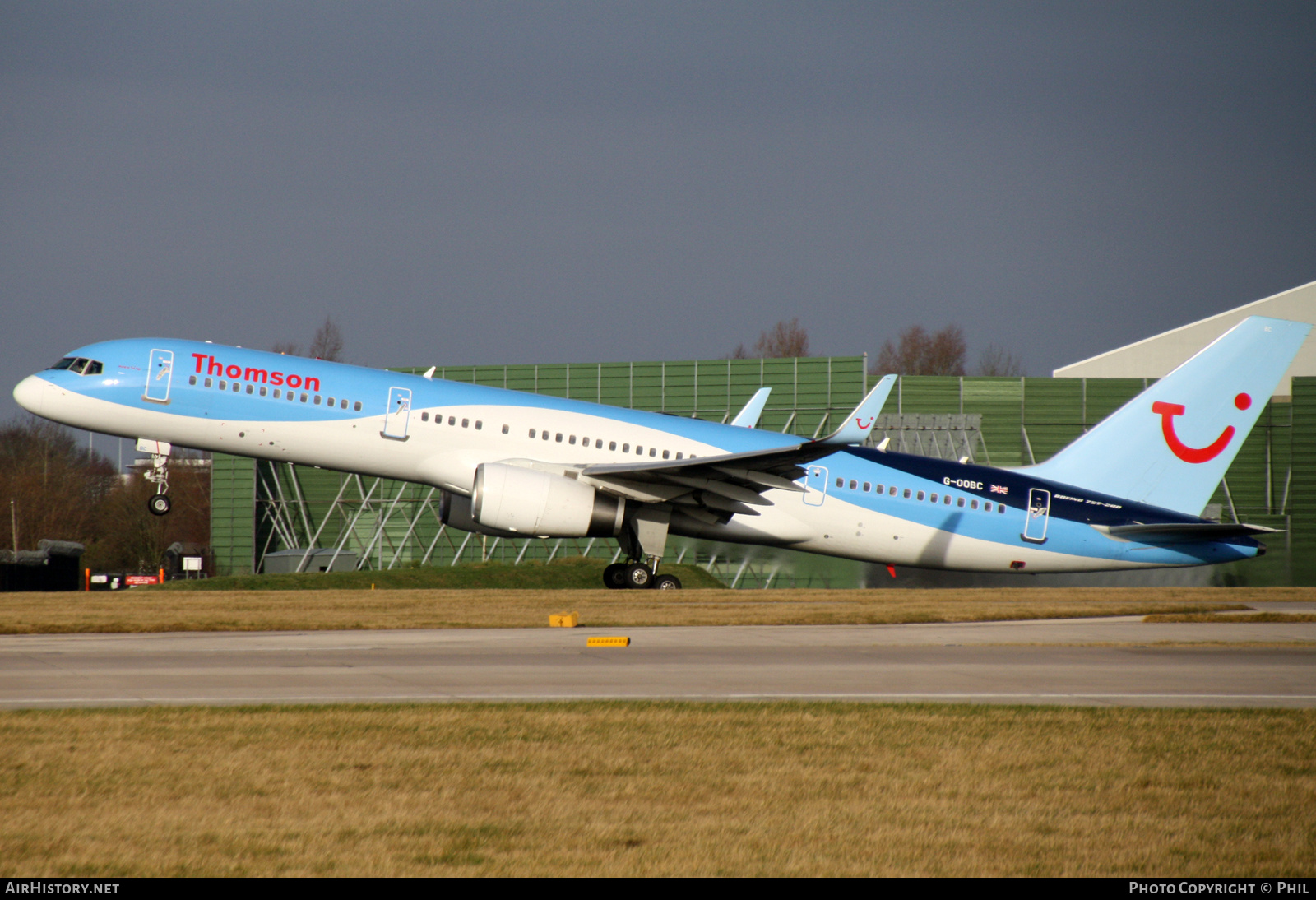 Aircraft Photo of G-OOBC | Boeing 757-28A | Thomson Airways | AirHistory.net #197536