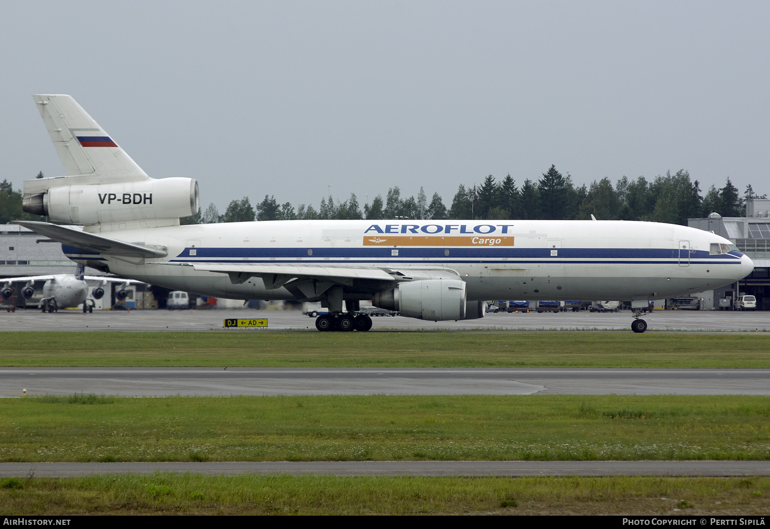 Aircraft Photo of VP-BDH | McDonnell Douglas DC-10-40(F) | Aeroflot - Russian Airlines Cargo | AirHistory.net #197636