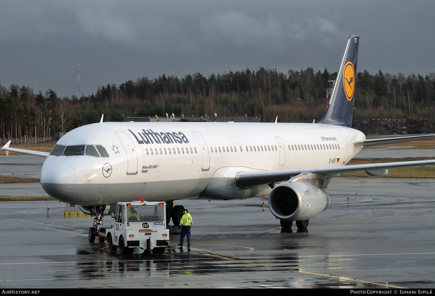 Aircraft Photo of D-AIST | Airbus A321-231 | Lufthansa | AirHistory.net #197637