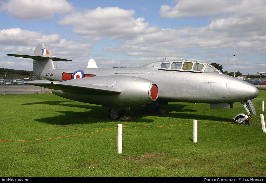 Aircraft Photo of VZ634 | Gloster Meteor T7 | UK - Air Force | AirHistory.net #197724