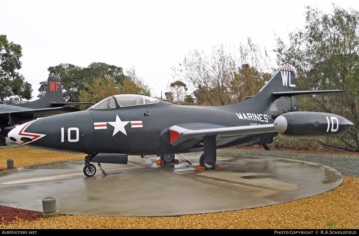 Aircraft Photo of 123652 | Grumman F9F-2 Panther | USA - Marines | AirHistory.net #197776