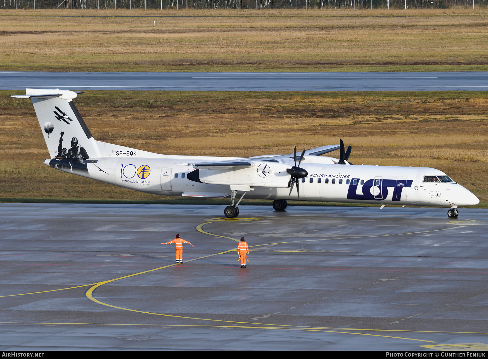 Aircraft Photo of SP-EQK | Bombardier DHC-8-402 Dash 8 | LOT Polish Airlines - Polskie Linie Lotnicze | AirHistory.net #197832