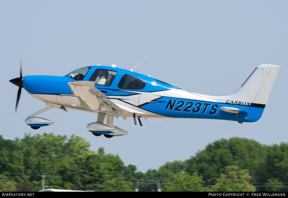 Aircraft Photo of N223TS | Cirrus SR-22 G6-GTS Carbon | AirHistory.net #197919