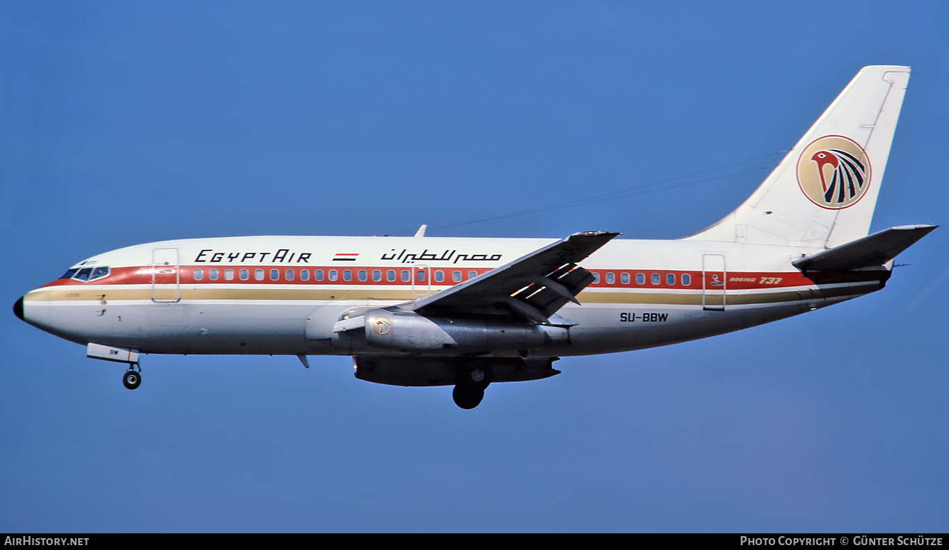Aircraft Photo of SU-BBW | Boeing 737-266/Adv | EgyptAir | AirHistory.net #197981