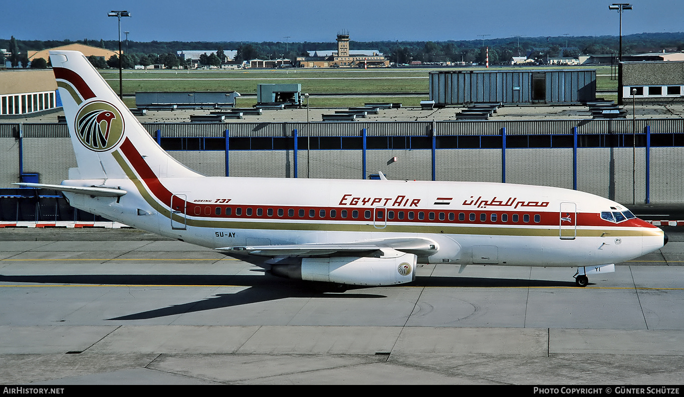 Aircraft Photo of SU-AYI | Boeing 737-266/Adv | EgyptAir | AirHistory.net #197984