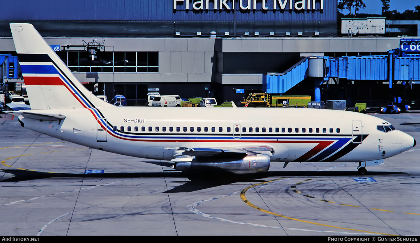 Aircraft Photo of SE-DKH | Boeing 737-205 | AirHistory.net #197986
