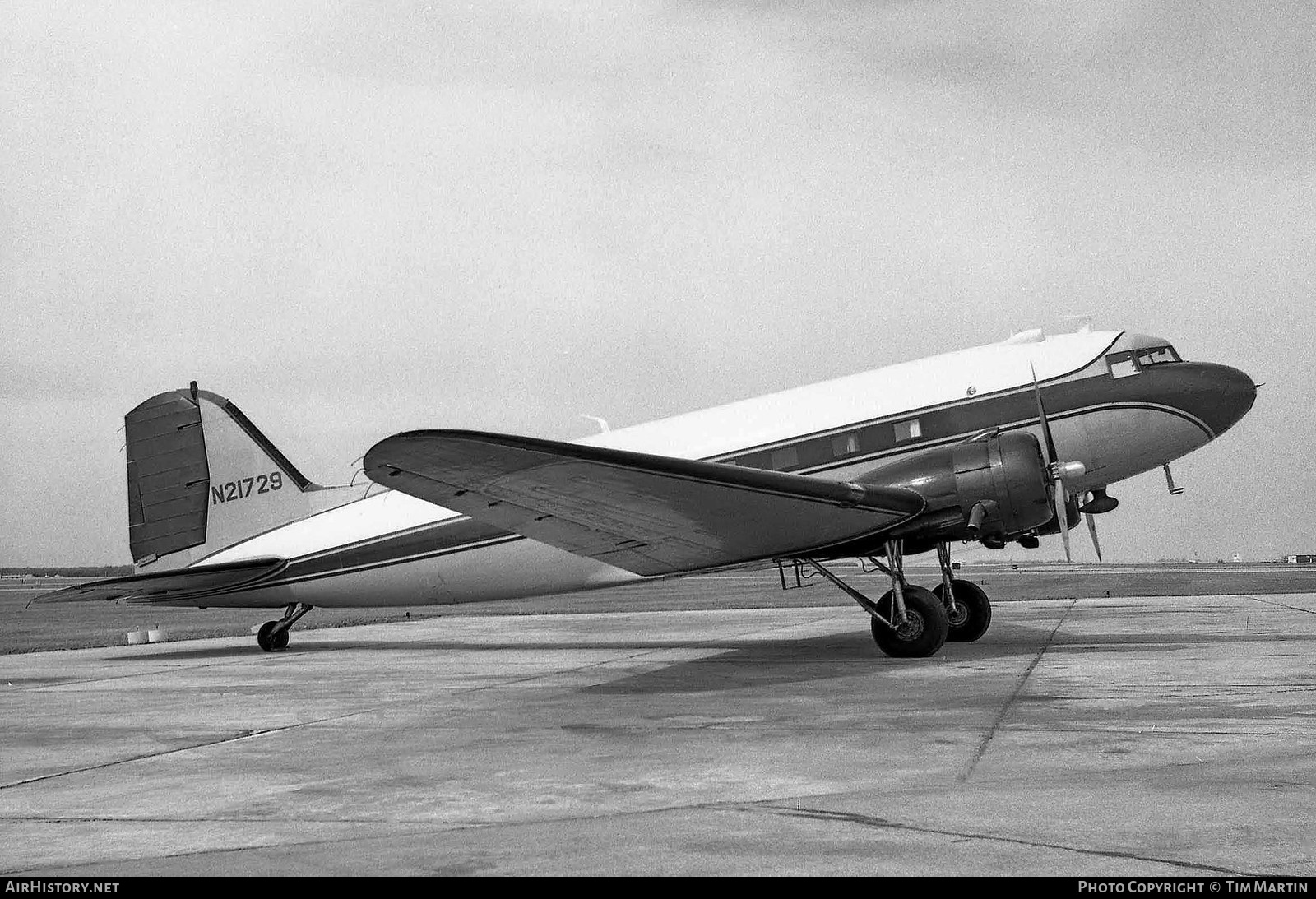 Aircraft Photo of N21729 | Douglas DC-3-G202A | AirHistory.net #197998