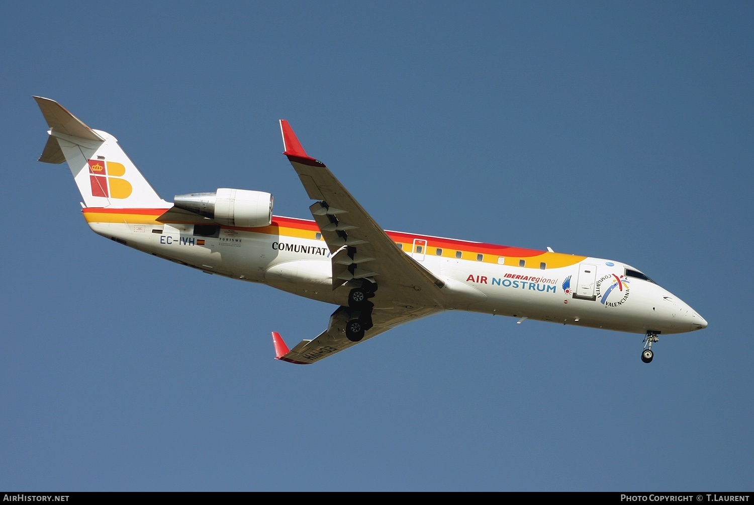 Aircraft Photo of EC-IVH | Bombardier CRJ-200ER (CL-600-2B19) | Iberia Regional | AirHistory.net #198010