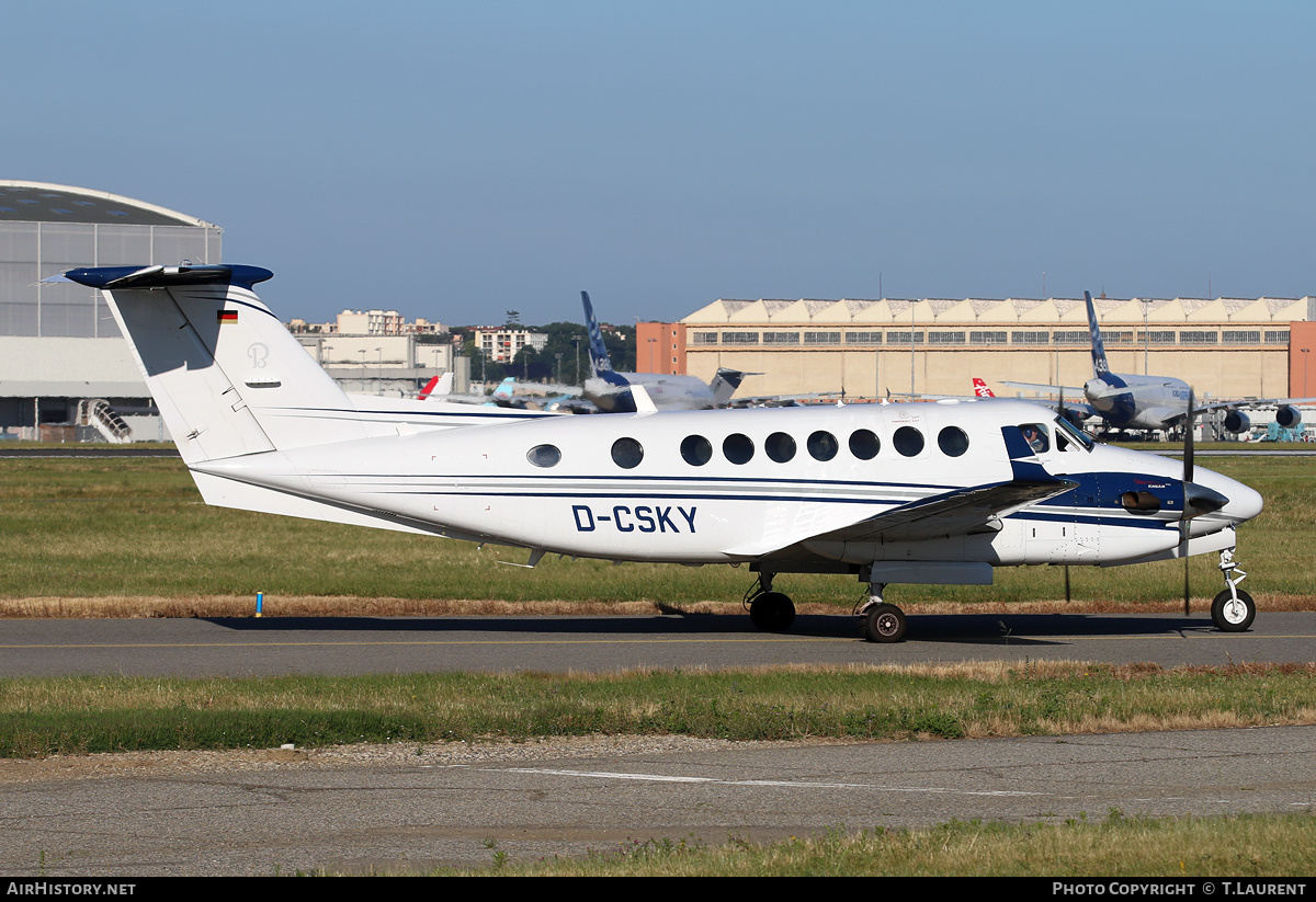 Aircraft Photo of D-CSKY | Beech Super King Air 350 (B300) | AirHistory.net #198014