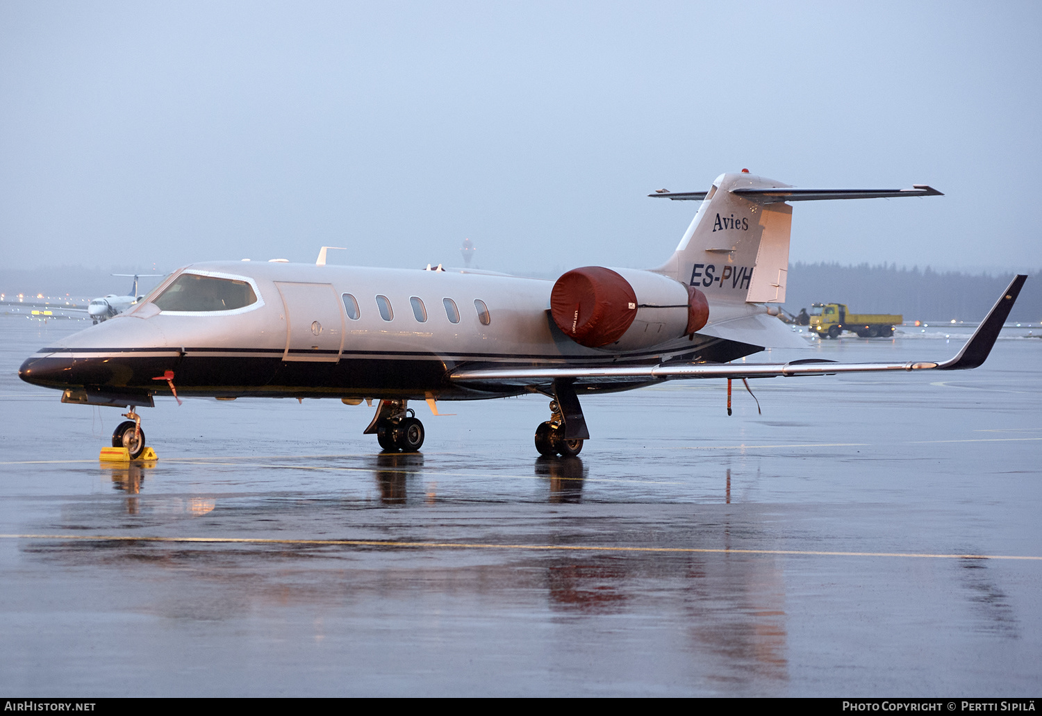 Aircraft Photo of ES-PVH | Learjet 31A | Avies | AirHistory.net #198067