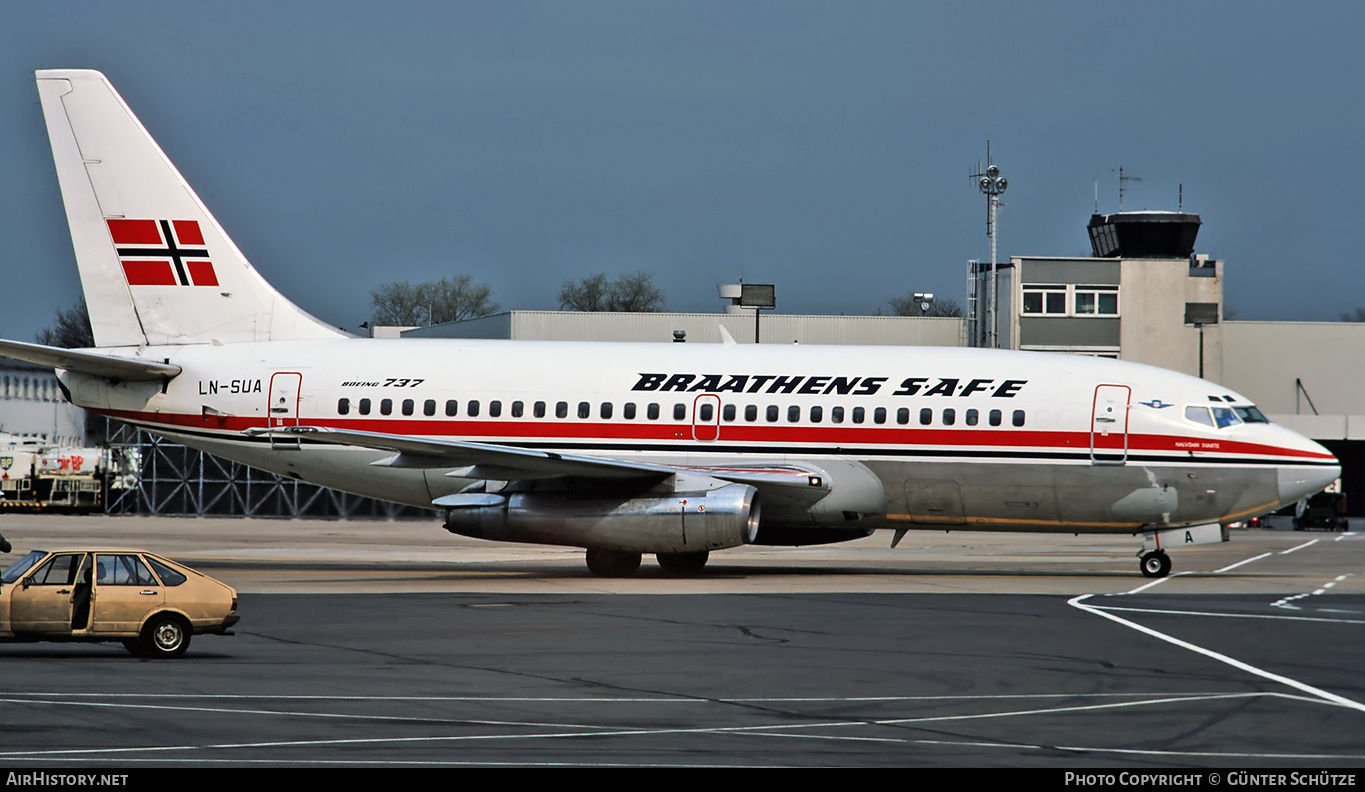 Aircraft Photo of LN-SUA | Boeing 737-205/Adv | Braathens SAFE | AirHistory.net #198073