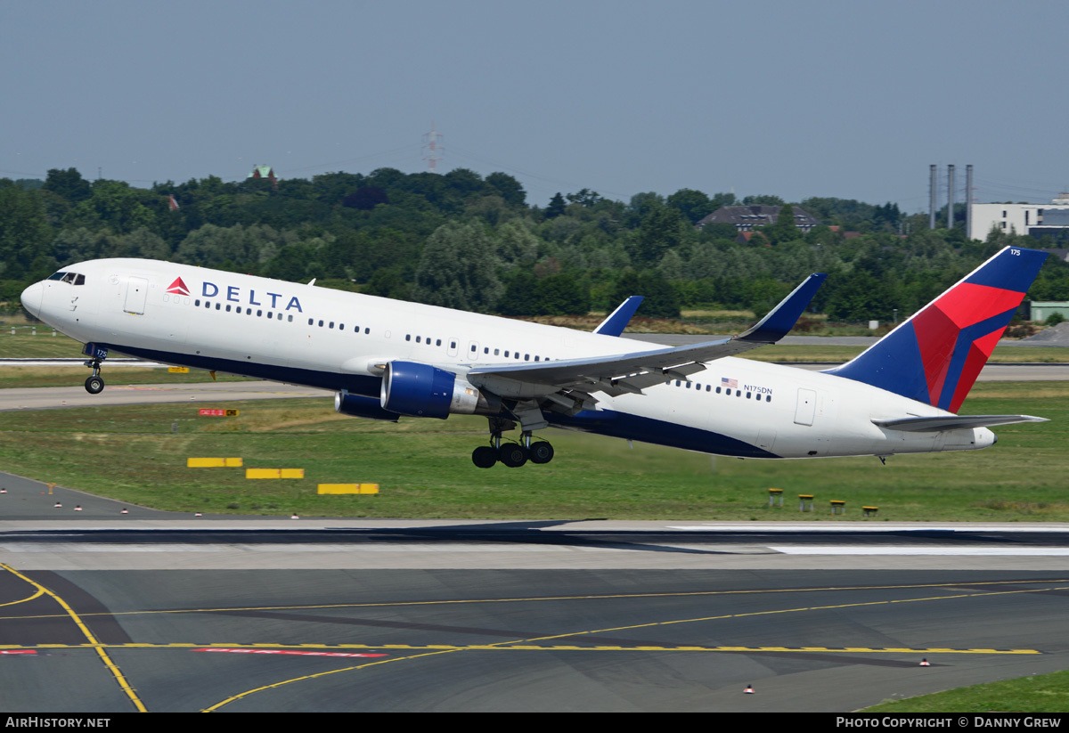 Aircraft Photo of N175DN | Boeing 767-332/ER | Delta Air Lines | AirHistory.net #198132