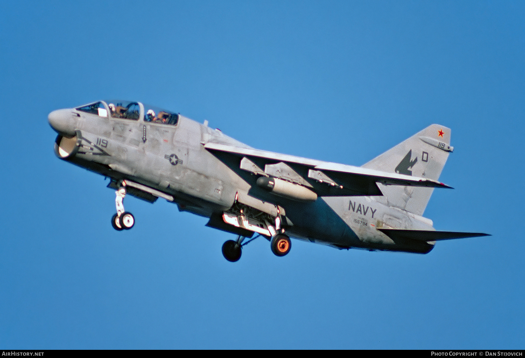 Aircraft Photo of 156794 | LTV TA-7C Corsair II | USA - Navy | AirHistory.net #198162