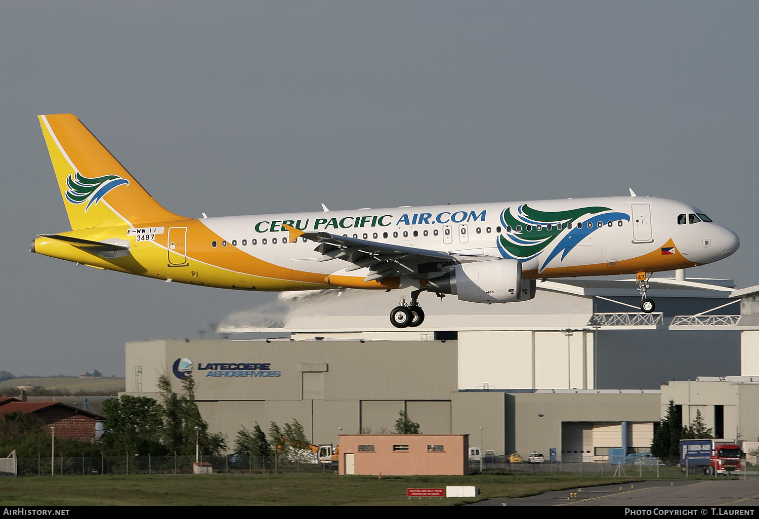 Aircraft Photo of F-WWII | Airbus A320-214 | Cebu Pacific Air | AirHistory.net #198222