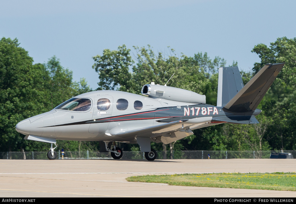 Aircraft Photo of N178FA | Cirrus SF-50 Vision | AirHistory.net #198229