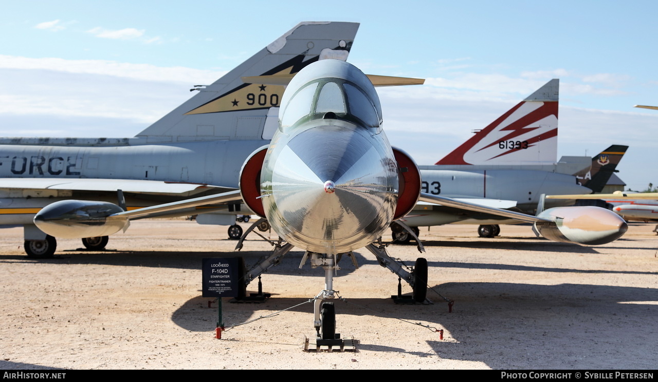 Aircraft Photo of 57-1323 / 0-71323 | Lockheed F-104D Starfighter | USA - Air Force | AirHistory.net #198278