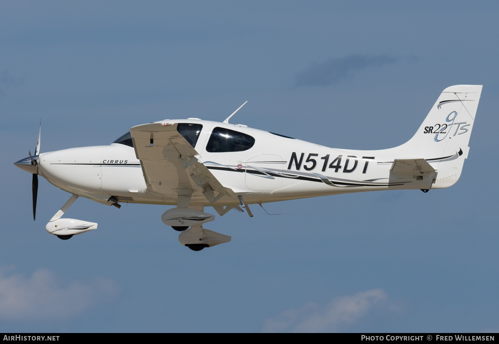 Aircraft Photo of N514DT | Cirrus SR-22 G2-GTS | AirHistory.net #198288