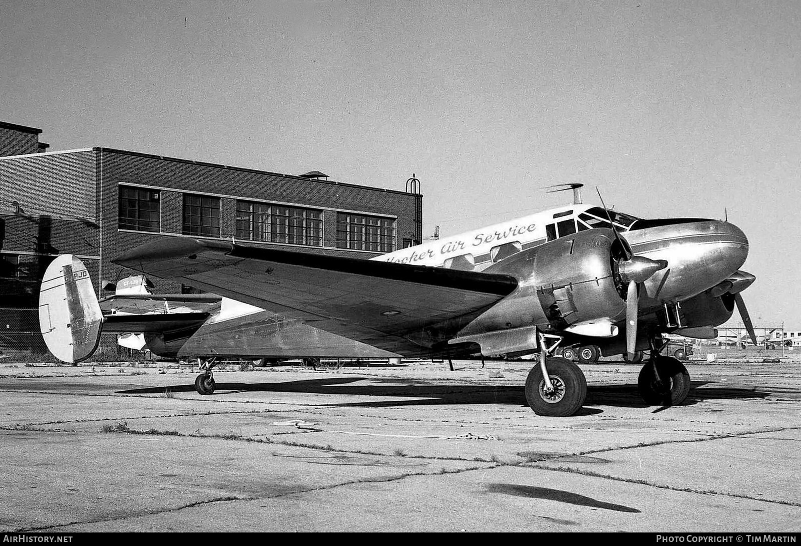 Aircraft Photo of CF-PJD | Beech D18S | Hooker Air Service | AirHistory.net #198305