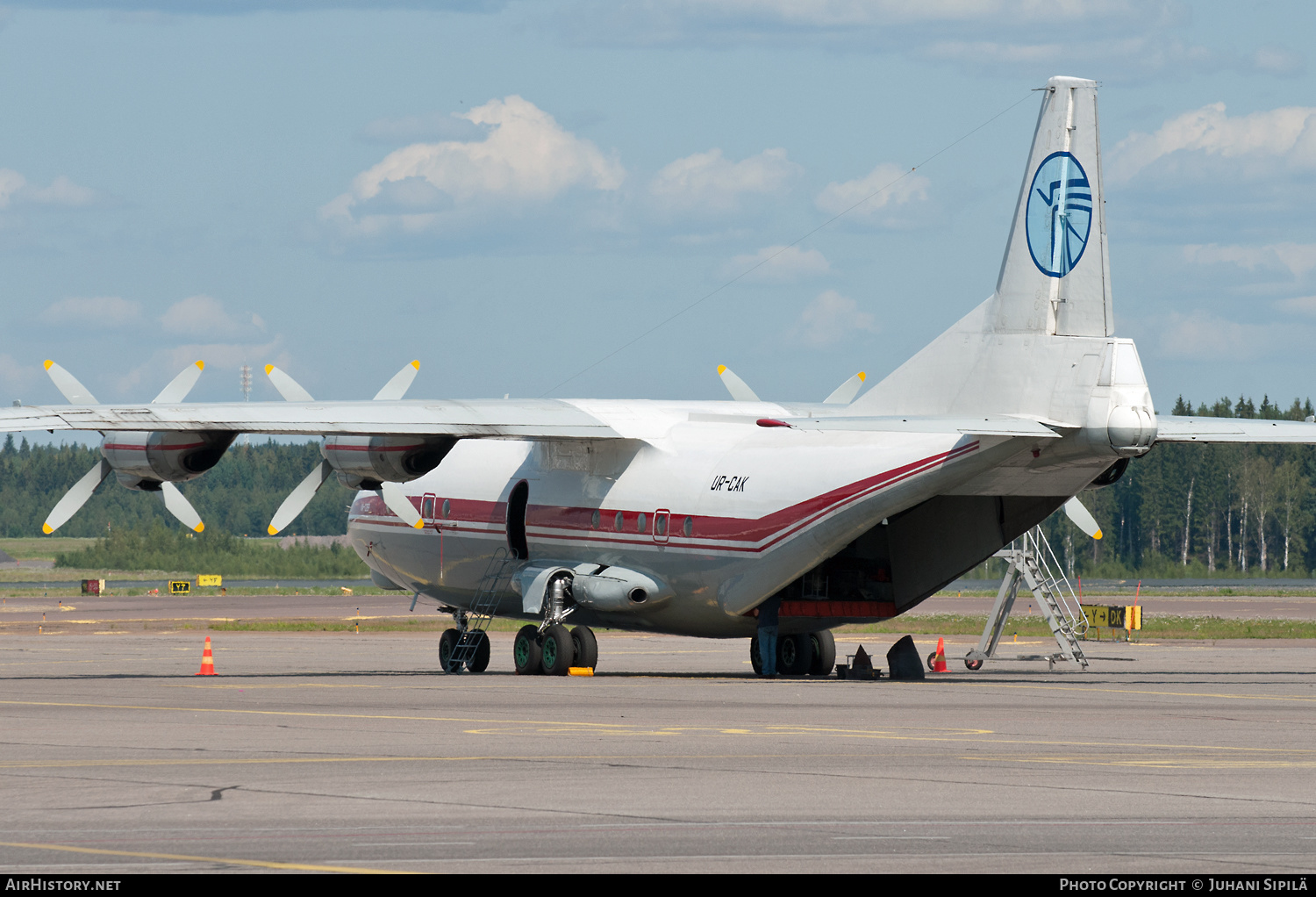 Aircraft Photo of UR-CAK | Antonov An-12BK | Ukraine Air Alliance | AirHistory.net #198639