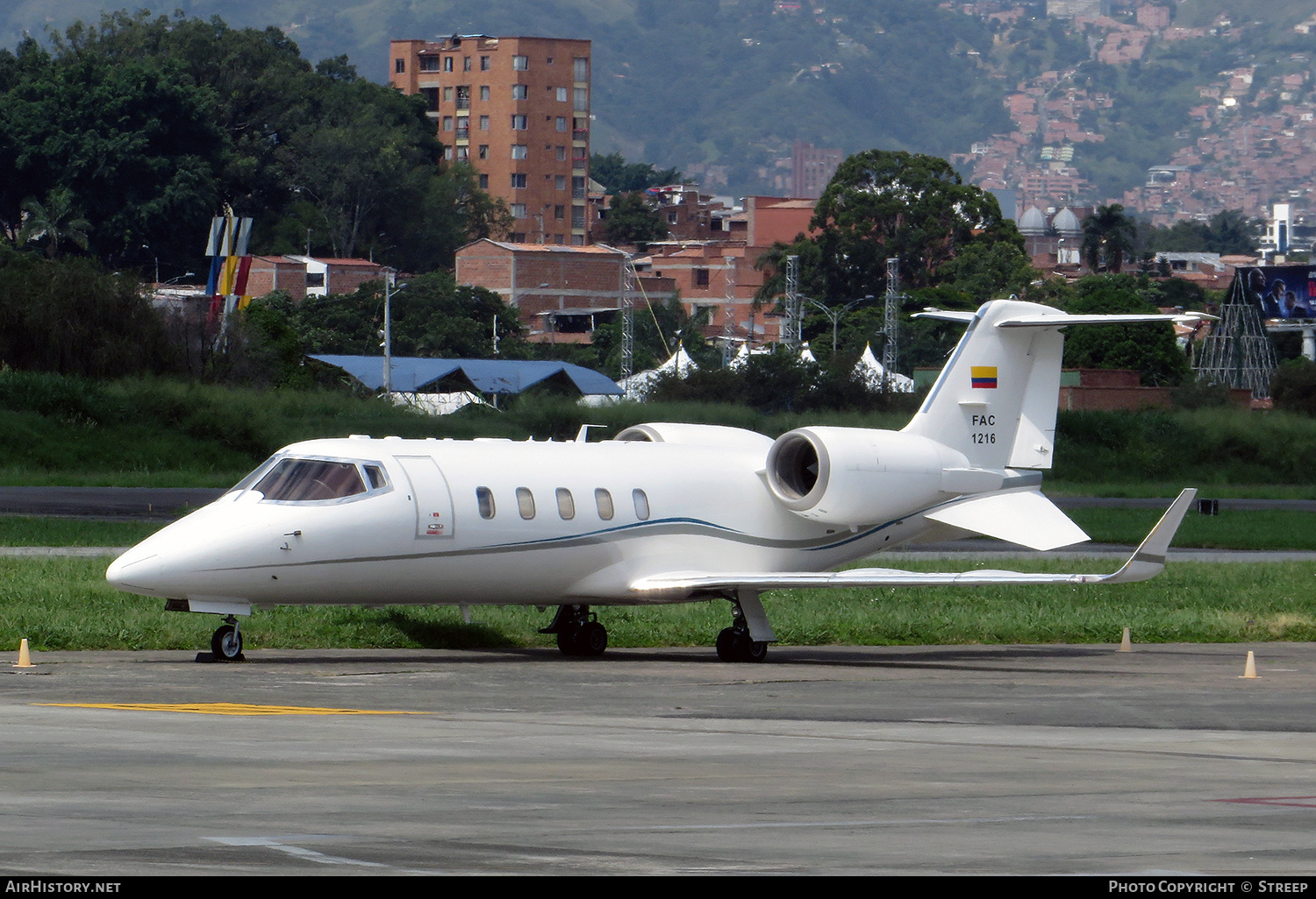 Aircraft Photo of FAC1216 | Learjet 60 | Colombia - Air Force | AirHistory.net #198674