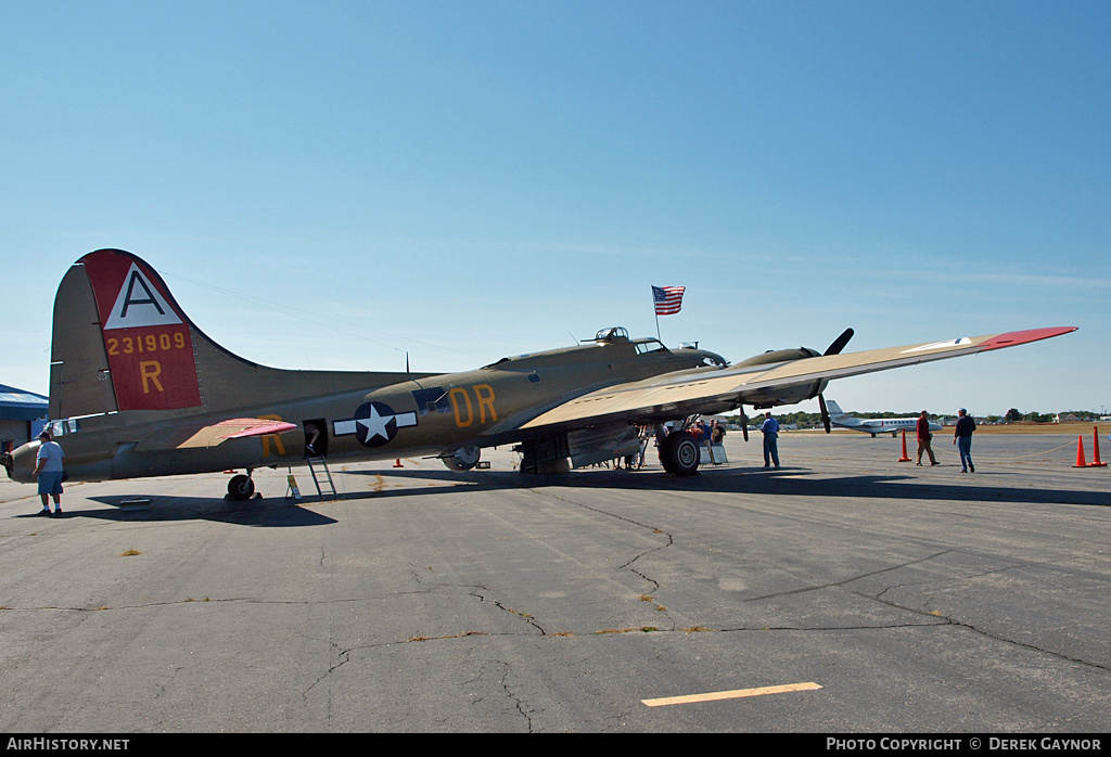 Aircraft Photo of N93012 / 231909 | Boeing B-17G Flying Fortress | USA - Air Force | AirHistory.net #198707