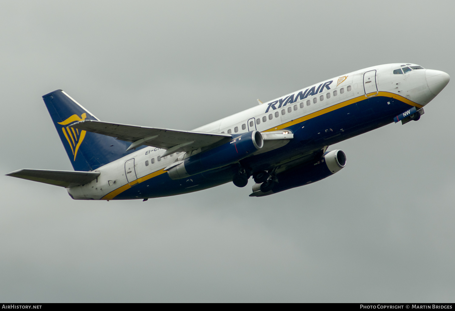 Aircraft Photo of EI-CNW | Boeing 737-230/Adv | Ryanair | AirHistory.net #198796