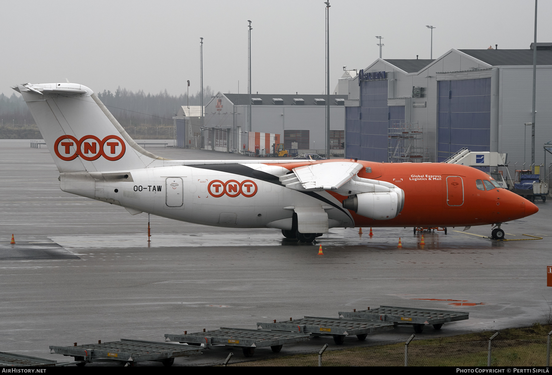 Aircraft Photo of OO-TAW | British Aerospace BAe-146-200QT Quiet Trader | TNT Airways | AirHistory.net #198817