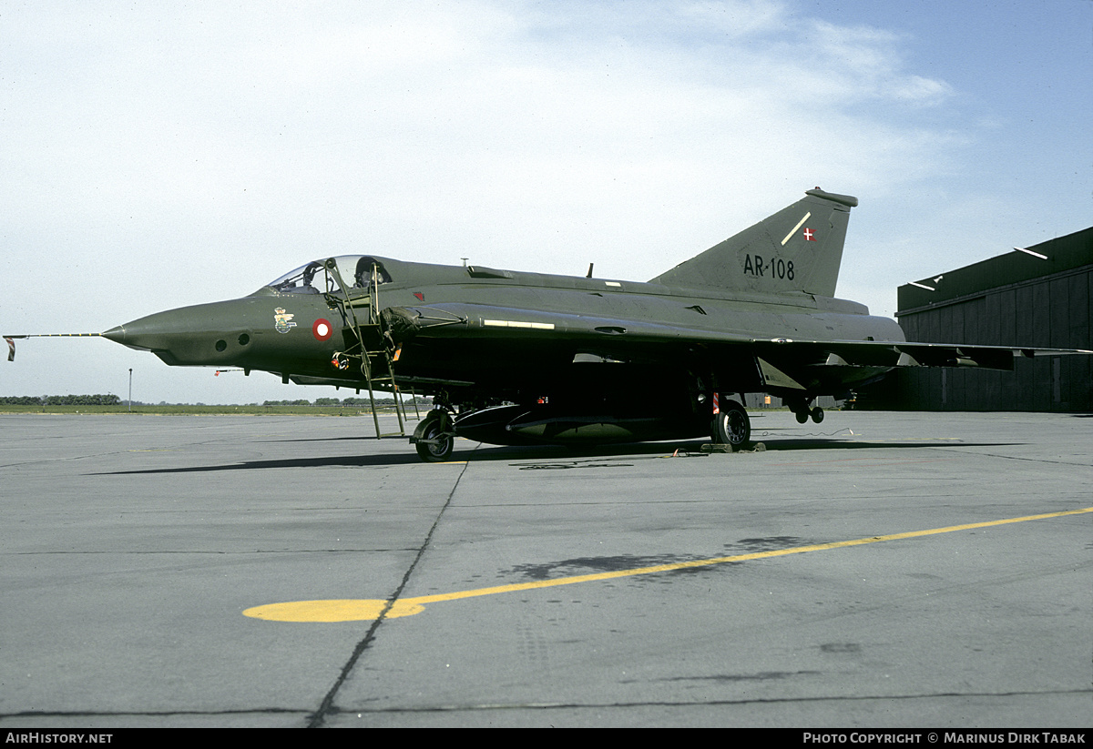 Aircraft Photo of AR-108 | Saab RF-35 Draken | Denmark - Air Force | AirHistory.net #199012