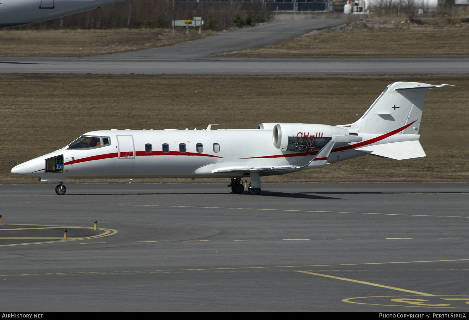 Aircraft Photo of OH-III | Learjet 60 | AirHistory.net #199198