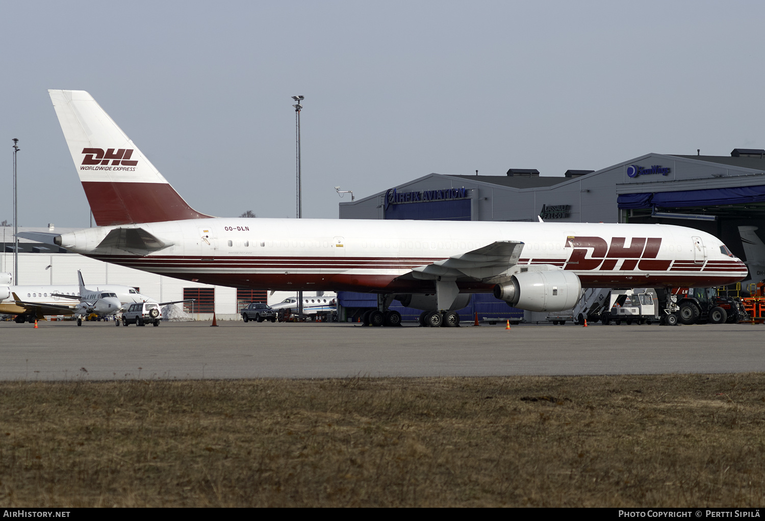 Aircraft Photo of OO-DLN | Boeing 757-236/SF | DHL Worldwide Express | AirHistory.net #199199