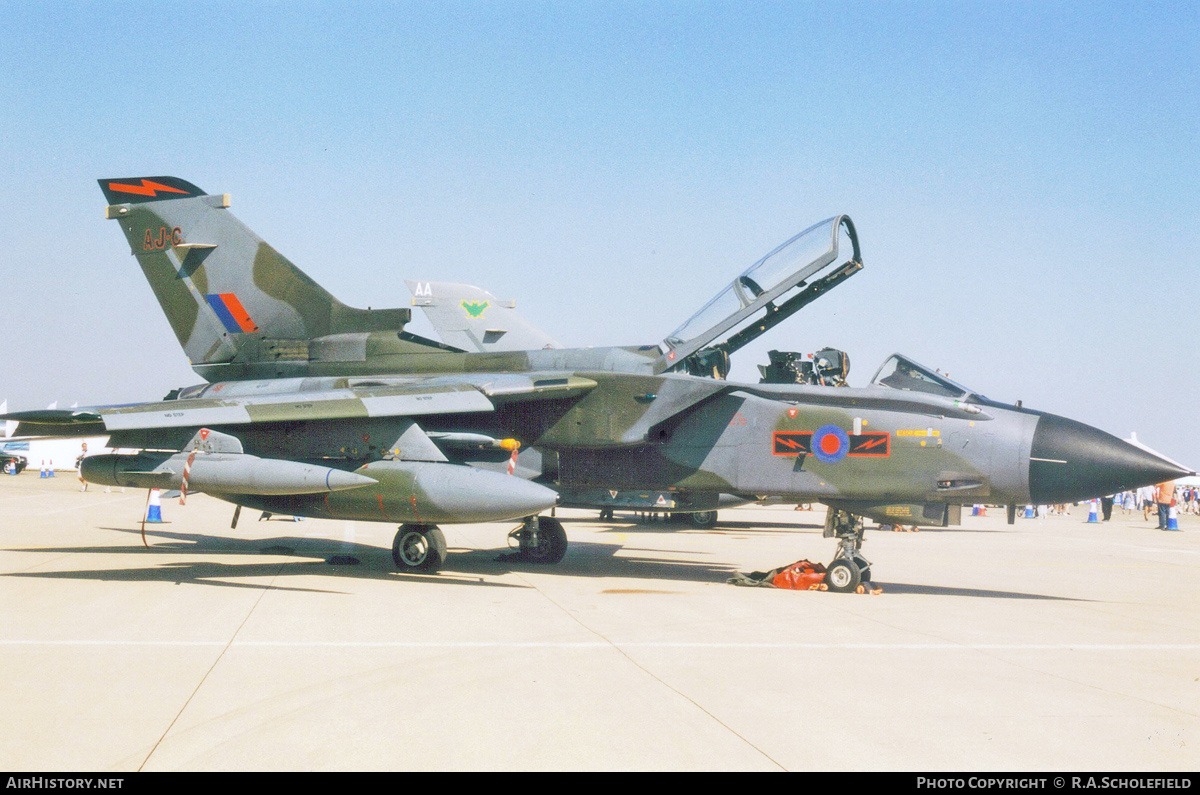 Aircraft Photo of ZA399 | Panavia Tornado GR1B | UK - Air Force | AirHistory.net #199265