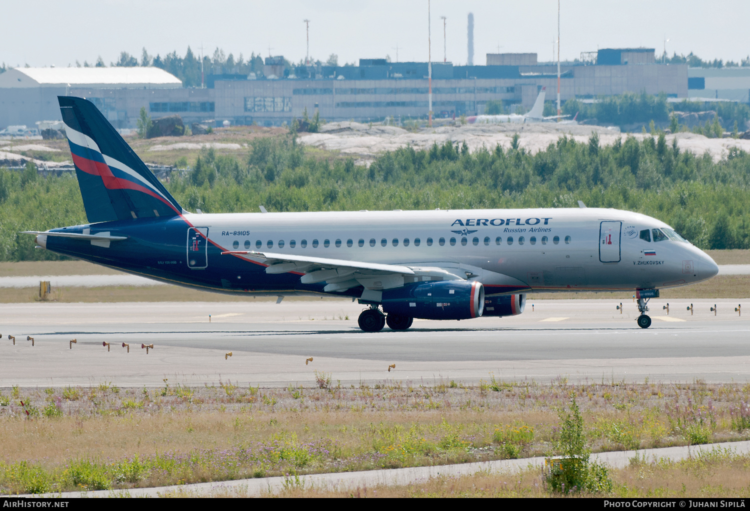 Aircraft Photo of RA-89105 | Sukhoi SSJ-100-95B Superjet 100 (RRJ-95B) | Aeroflot - Russian Airlines | AirHistory.net #199266