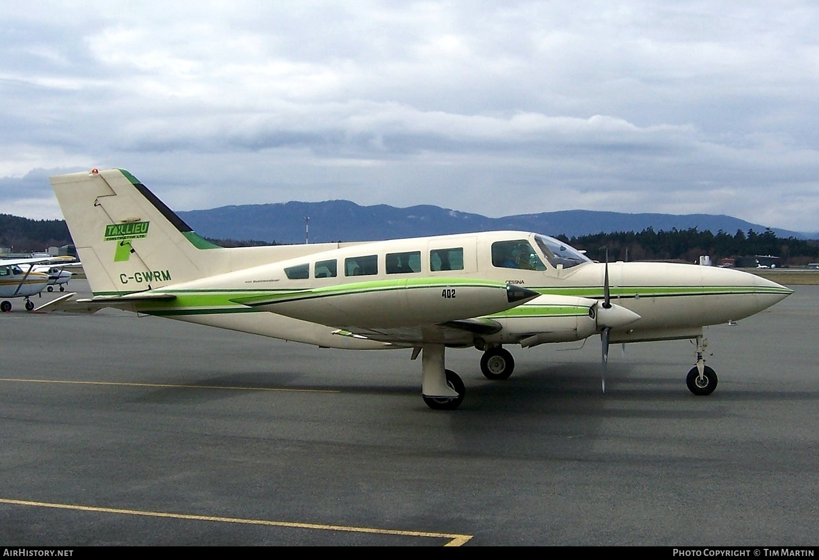 Aircraft Photo of C-GWRM | Cessna 402B Businessliner | Taillieu Construction | AirHistory.net #199373