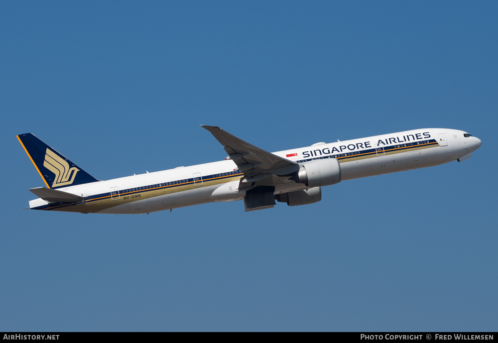 Aircraft Photo of 9V-SWK | Boeing 777-312/ER | Singapore Airlines | AirHistory.net #199402