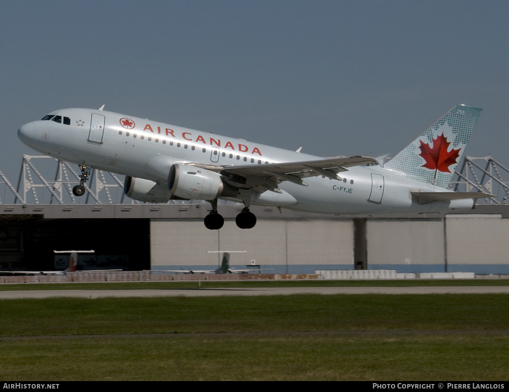 Aircraft Photo of C-FYJE | Airbus A319-114 | Air Canada | AirHistory.net #199621