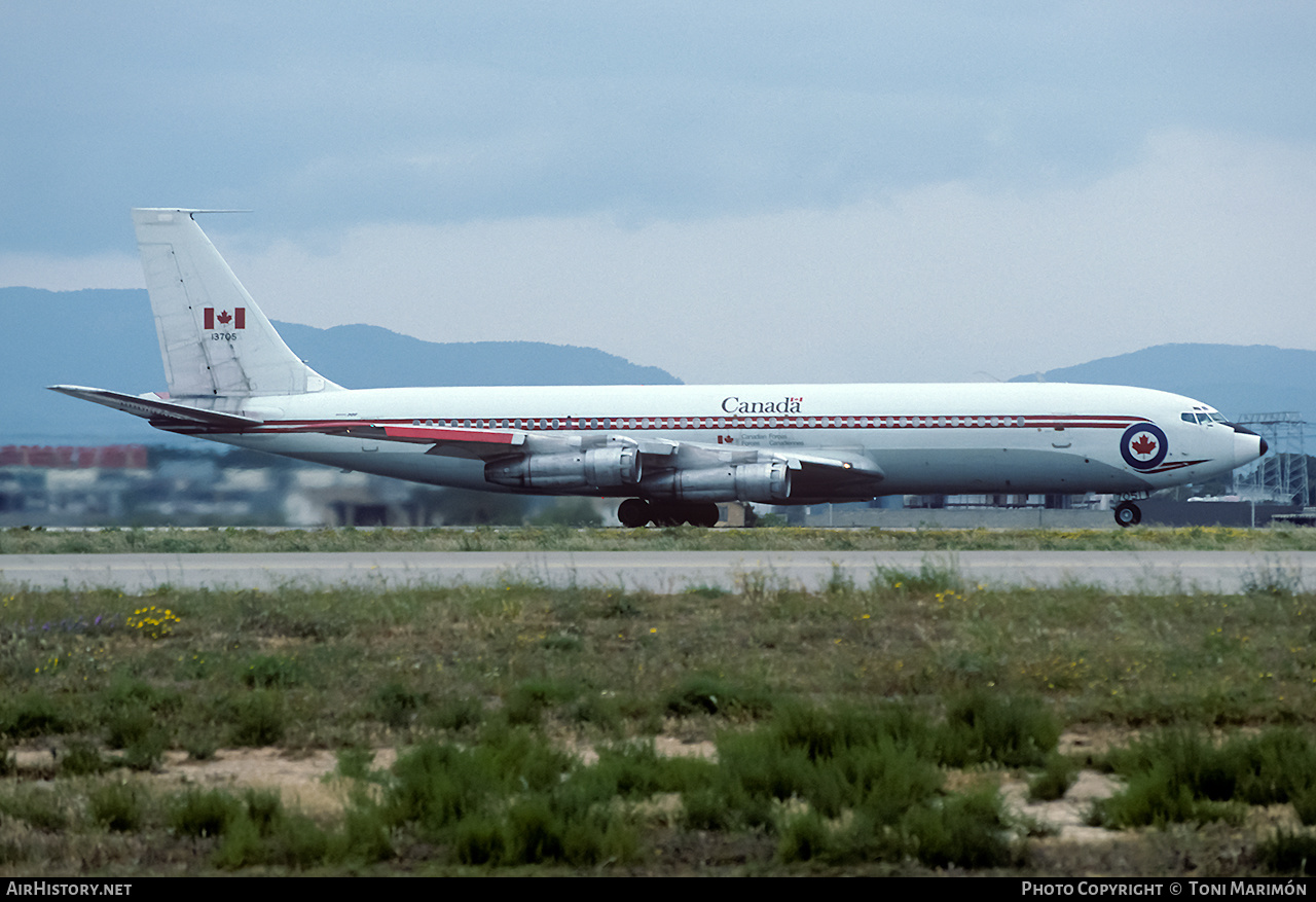 Aircraft Photo of 13705 | Boeing CC-137 (707-347C) | Canada - Air Force | AirHistory.net #199710