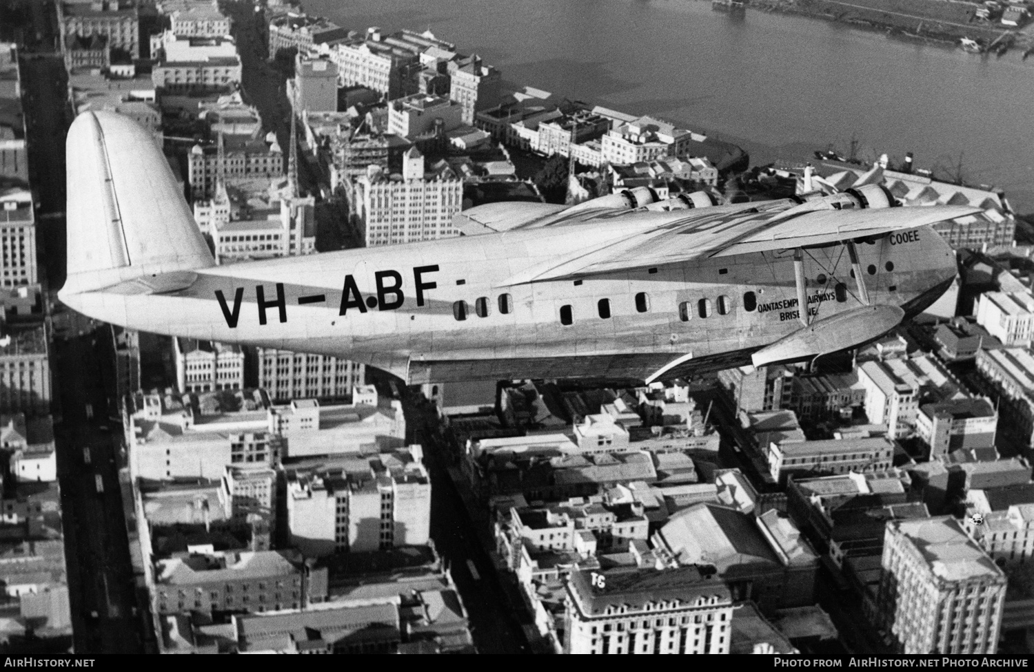 Aircraft Photo of VH-ABF | Short S-23 Empire | Qantas Empire Airways - QEA | AirHistory.net #199751