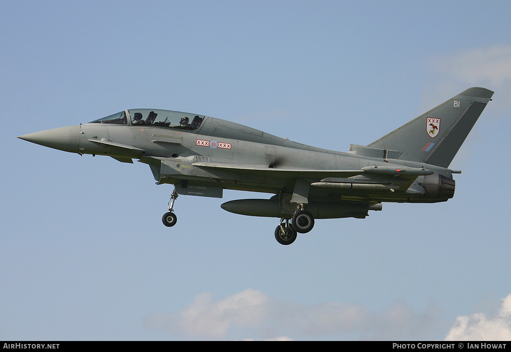 Aircraft Photo of ZJ810 | Eurofighter EF-2000 Typhoon T1 | UK - Air Force | AirHistory.net #199800