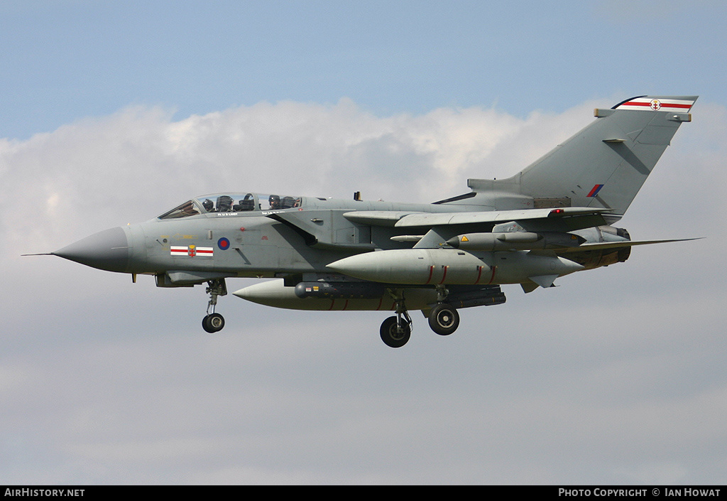 Aircraft Photo of ZA600 | Panavia Tornado GR4 | UK - Air Force | AirHistory.net #199809