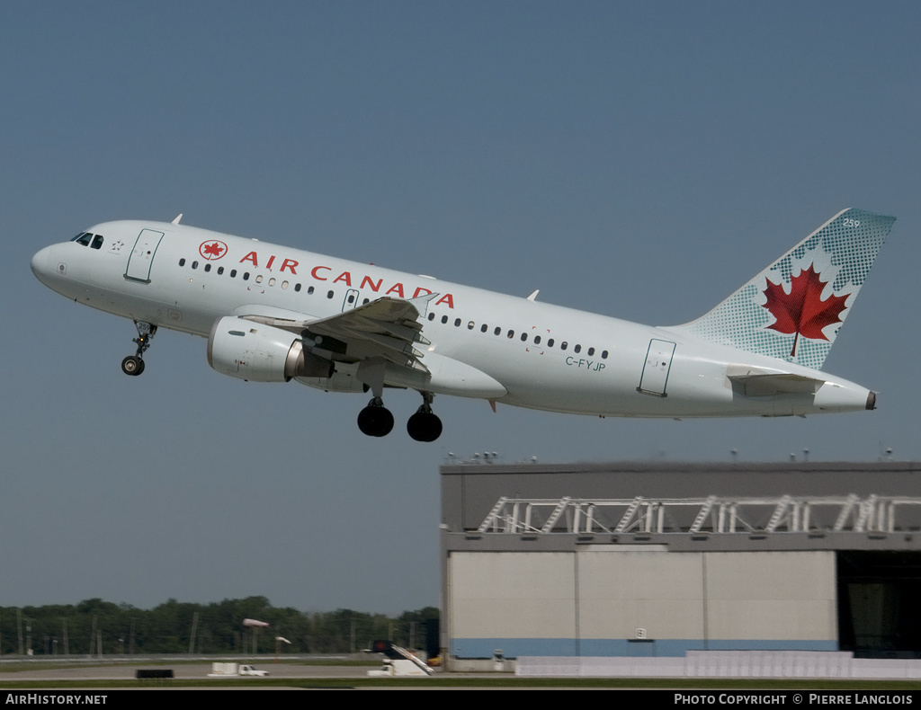 Aircraft Photo of C-FYJP | Airbus A319-114 | Air Canada | AirHistory.net #199846