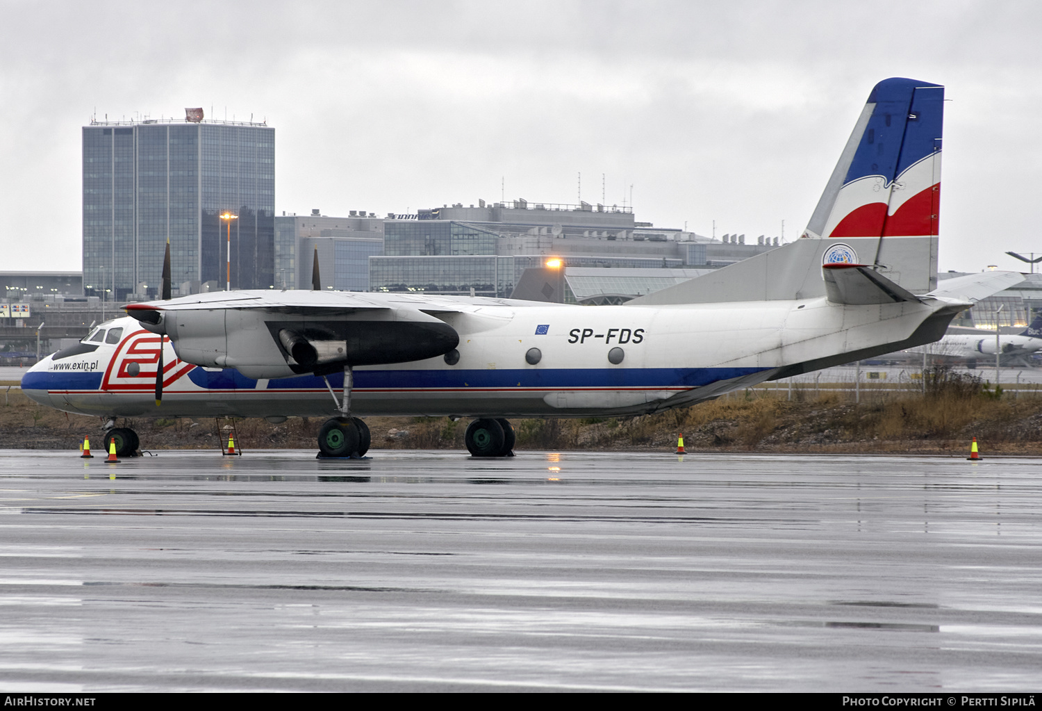 Aircraft Photo of SP-FDS | Antonov An-26B | Exin | AirHistory.net #199880