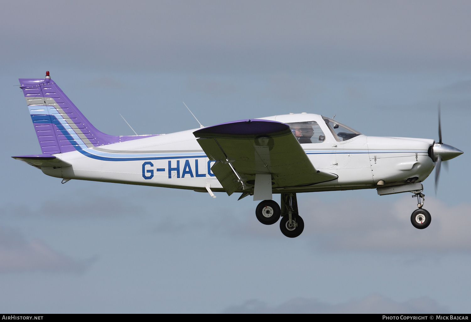 Aircraft Photo of G-HALC | Piper PA-28R-200 Cherokee Arrow | AirHistory.net #200105