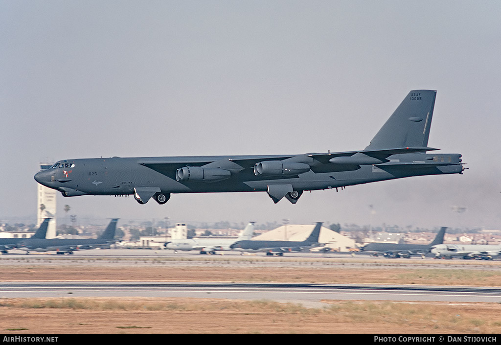 Aircraft Photo of 61-0025 / 10025 | Boeing B-52H Stratofortress | USA - Air Force | AirHistory.net #200253
