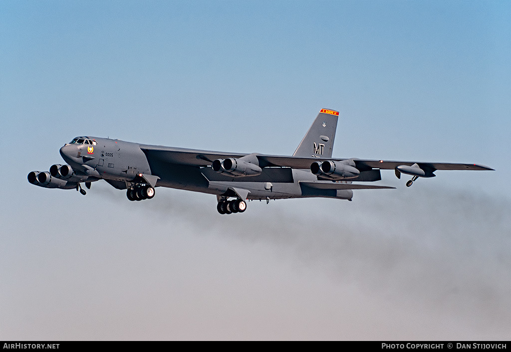 Aircraft Photo of 60-0005 / AF60-005 | Boeing B-52H Stratofortress | USA - Air Force | AirHistory.net #200256