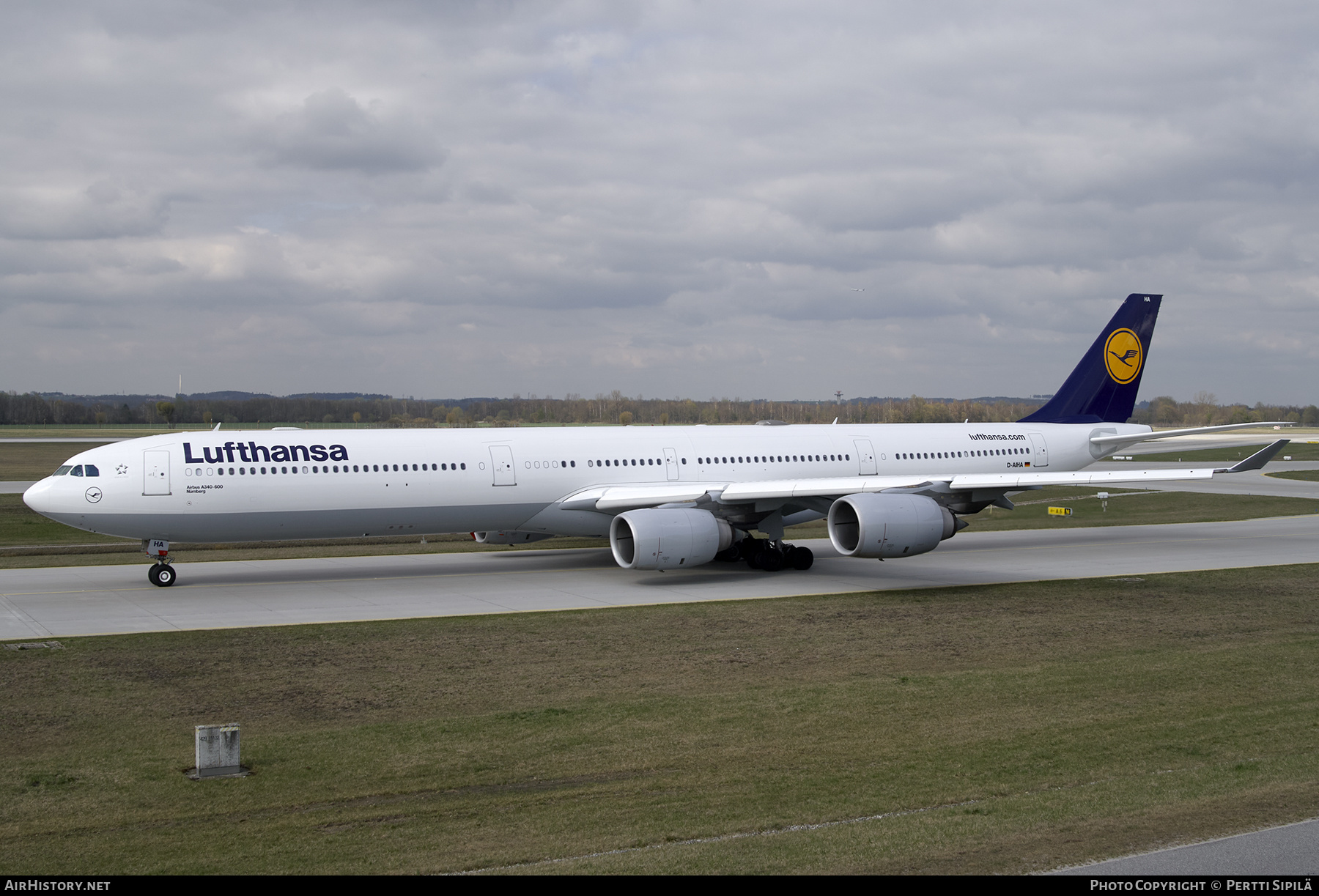 Aircraft Photo of D-AIHA | Airbus A340-642 | Lufthansa | AirHistory.net #200387