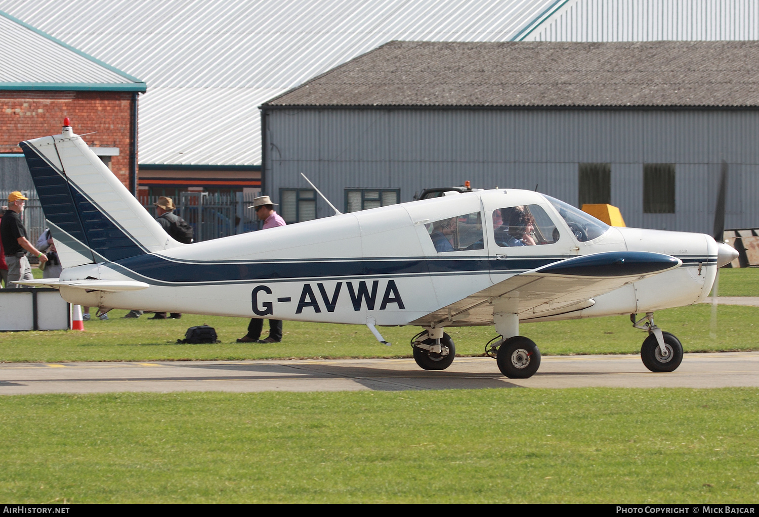 Aircraft Photo of G-AVWA | Piper PA-28-140 Cherokee | AirHistory.net #200391