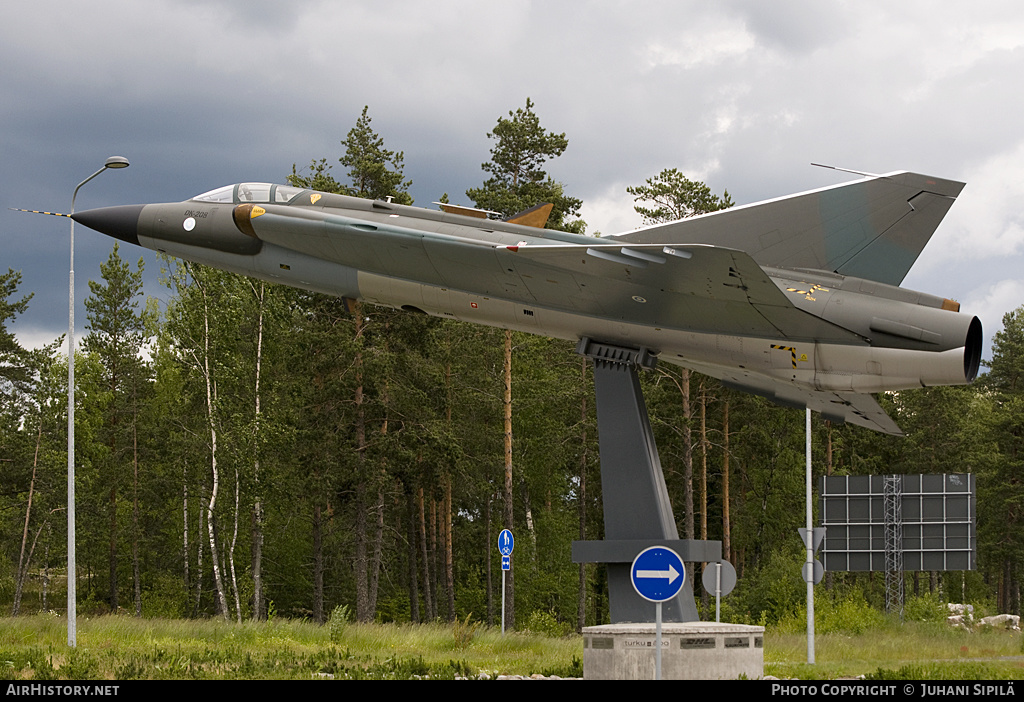 Aircraft Photo of DK-208 | Saab J35BS Draken | Finland - Air Force | AirHistory.net #200434
